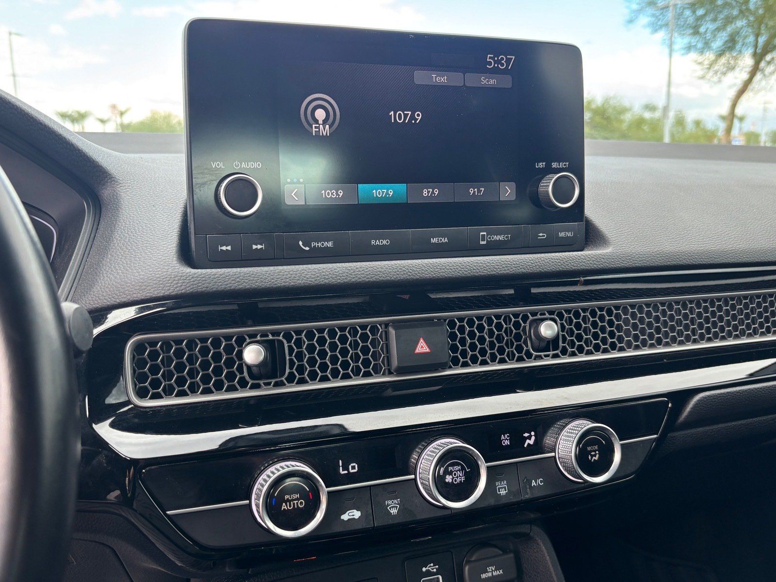 Used 2022 Honda Civic Sport image 14