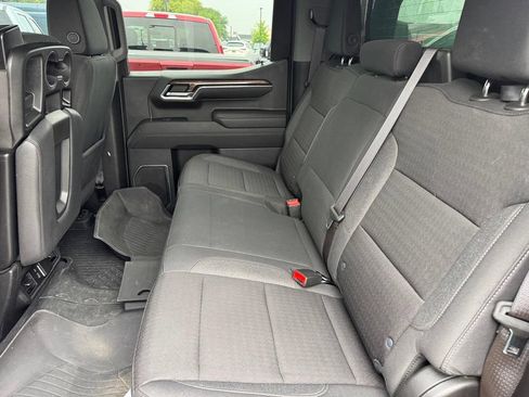 Used 2024 Chevrolet Silverado 1500 LT AWD/4WD image 8