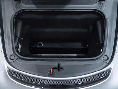 Used 2018 Porsche 911 GT2 RS image 65