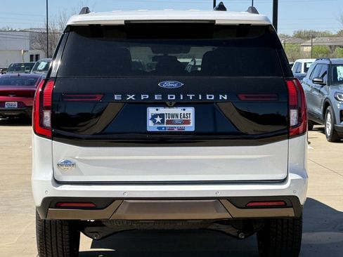 New 2026 Ford Expedition King Ranch image 41