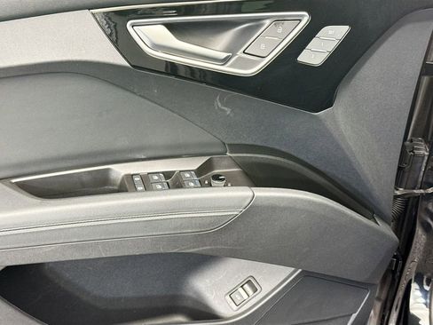 Used 2023 Audi Q4 e-tron Premium Plus w/ Premium Plus image 22