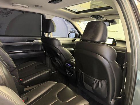 Used 2021 Hyundai Palisade SEL w/ Premium Package AWD/4WD image 23
