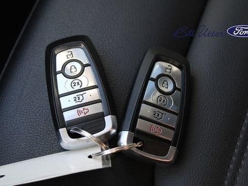 Used 2021 Ford Edge SEL w/ Convenience Package image 25