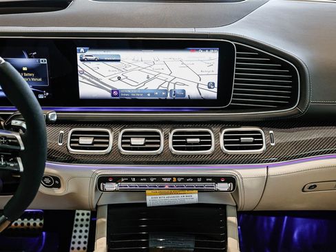 New 2026 Mercedes-Benz GLS 63 AMG 4MATIC image 10