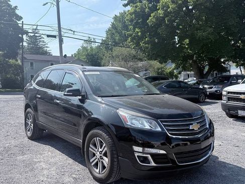 Used 2017 Chevrolet Traverse LT AWD/4WD image 8