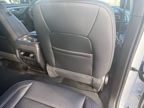 New 2026 Chevrolet Traverse LT image 35