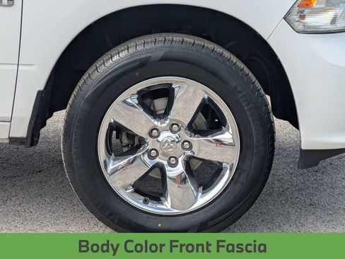 Used 2018 RAM 1500 Express w/ Express Value Package AWD/4WD image 12
