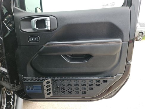 Used 2020 Jeep Gladiator Mojave AWD/4WD image 26