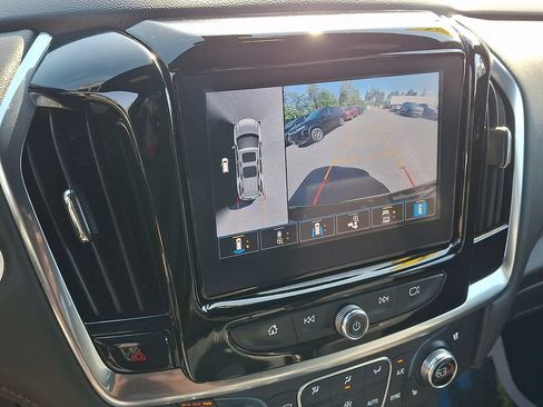 Certified 2023 Chevrolet Traverse High Country AWD/4WD image 18