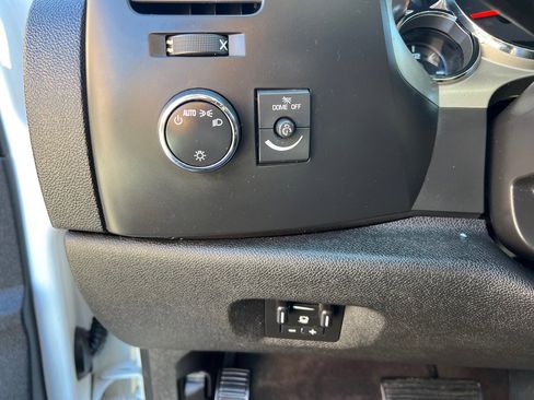 Used 2013 Chevrolet Silverado 3500 LT w/ Convenience Package image 22