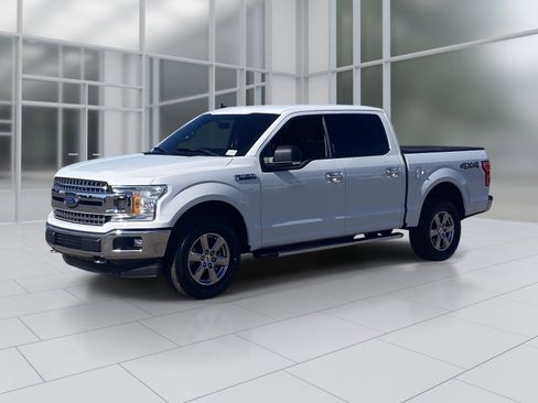 Used 2020 Ford F150 XLT w/ Equipment Group 302A Luxury image 3