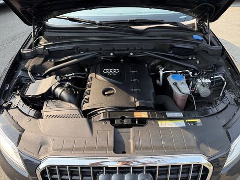 Used 2016 Audi Q5 2.0T Premium Plus w/ Technology Package AWD/4WD image 12