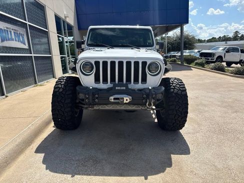 Used 2019 Jeep Wrangler Unlimited Rubicon AWD/4WD image 3