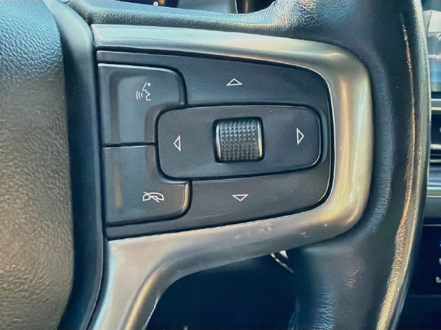Used 2023 Chevrolet Silverado 1500 LTZ w/ LTZ Convenience Package II AWD/4WD image 35