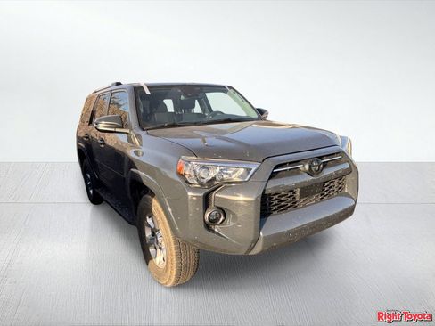 Certified 2024 Toyota 4Runner SR5 Premium w/ Moonroof Package AWD/4WD image 5