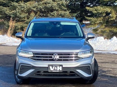 Used 2022 Volkswagen Tiguan SE image 29