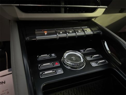 New 2026 Lincoln Nautilus Reserve w/ Jet Appearance Package image 20