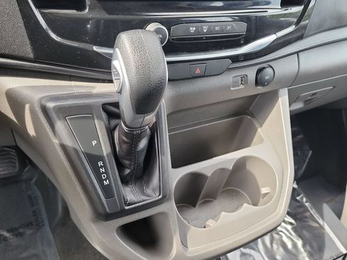 Used 2023 Ford Transit 350 XLT RWD image 19