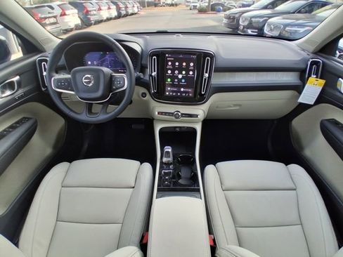 New 2026 Volvo XC40 B5 Plus w/ Protection Package Premier AWD/4WD image 10