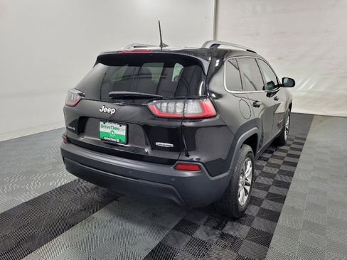 Used 2019 Jeep Cherokee Latitude Plus AWD/4WD image 9
