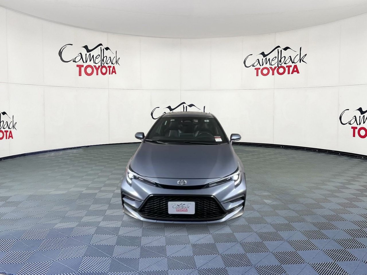 Used 2024 Toyota Corolla XSE FWD image 5