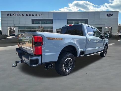 Used 2024 Ford F250 Platinum w/ Tremor Off-Road Package AWD/4WD image 8
