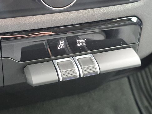 Used 2020 RAM 1500 Big Horn image 22