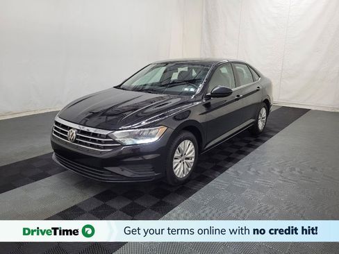 Used 2020 Volkswagen Jetta SE FWD image 1