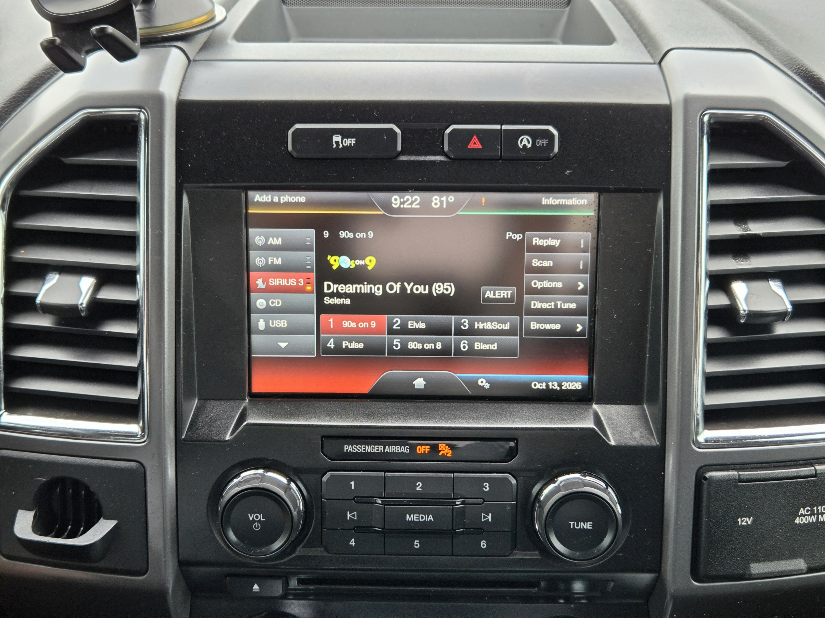 Used 2015 Ford F150 XLT w/ Equipment Group 302A Luxury RWD image 10