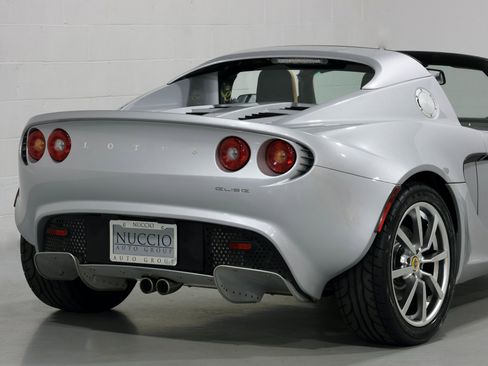 Used 2005 Lotus Elise image 41