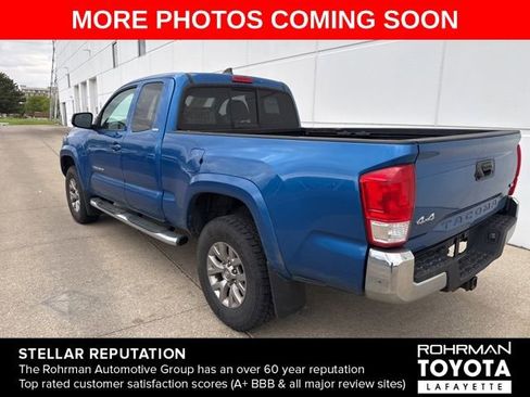 Used 2016 Toyota Tacoma SR5 w/ SR5 Appearance Package (SN) AWD/4WD image 7