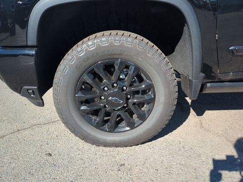 New 2026 Chevrolet Silverado 2500 High Country w/ Midnight Edition image 33
