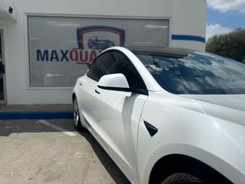 Used 2023 Tesla Model 3 Standard Range image 23