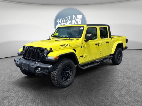 Used 2023 Jeep Gladiator Sport AWD/4WD image 8