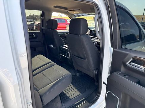 Used 2022 GMC Sierra 1500 Elevation w/ X31 Off-Road Package AWD/4WD image 12