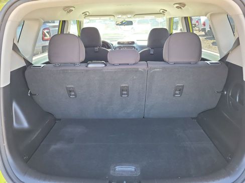 Used 2019 Kia Soul w/ Convenience Package FWD image 10