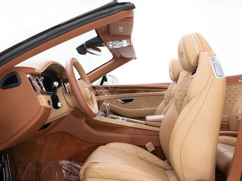 Certified 2020 Bentley Continental GT image 23
