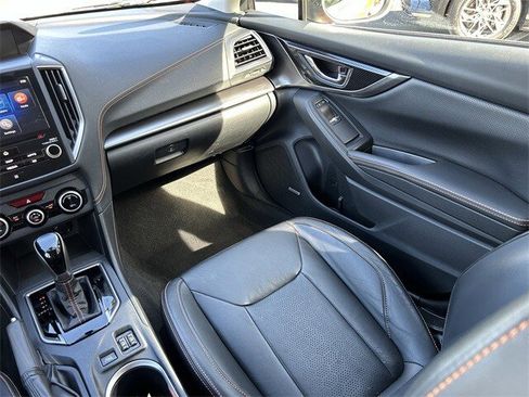 Used 2019 Subaru Crosstrek 2.0i Limited w/ Moonroof Package w/Navigation image 5