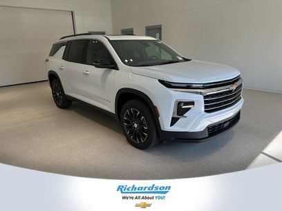 New 2026 Chevrolet Traverse LT w/ Sun and Wheel Package