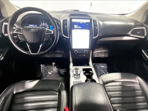 Used 2023 Ford Edge SEL image 7