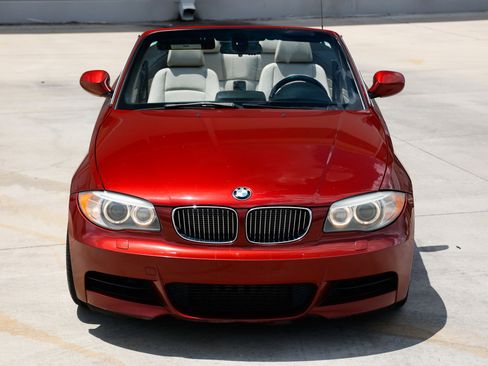Used 2012 BMW 135i Convertible w/ Premium Pkg RWD image 19