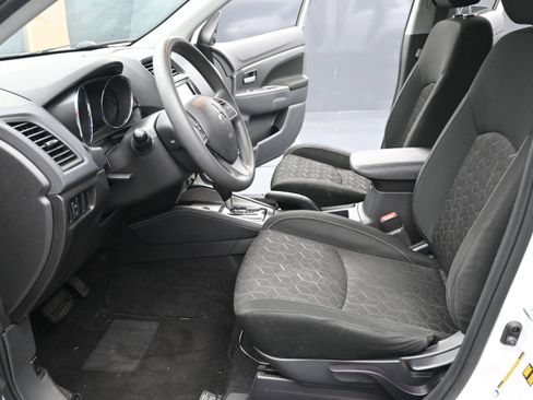 Used 2022 Mitsubishi Outlander Sport ES AWD/4WD image 22