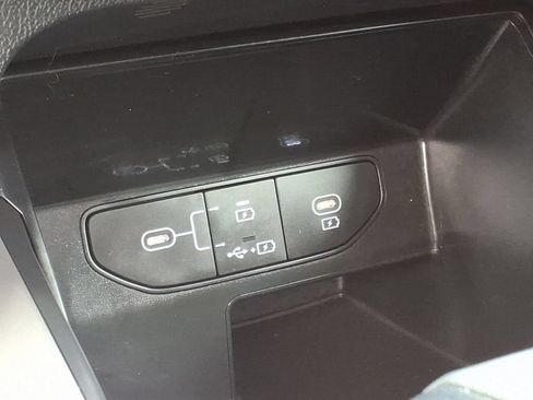 Certified 2024 Kia Sorento LX FWD image 19