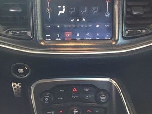 Used 2018 Dodge Challenger SXT Plus image 10