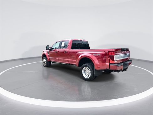 Used 2022 Ford F450 Limited image 6