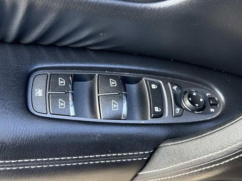 Certified 2020 Nissan Armada SL image 21