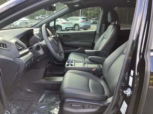 Certified 2026 Honda Odyssey Sport-L image 16