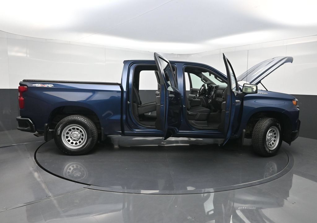 Used 2019 Chevrolet Silverado 1500 W/T w/ WT Convenience Package AWD/4WD image 30