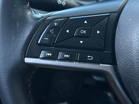 Used 2022 Nissan Sentra SR w/ Lighting Package image 29