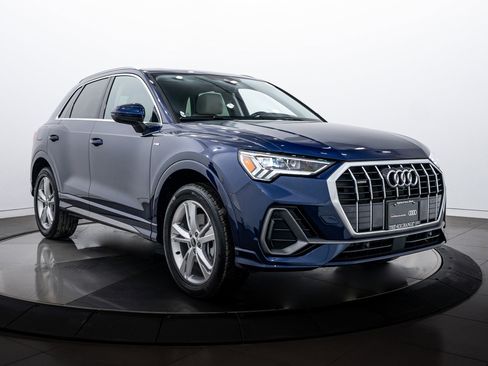 Certified 2023 Audi Q3 2.0T Premium Plus w/ Premium Plus Package image 2